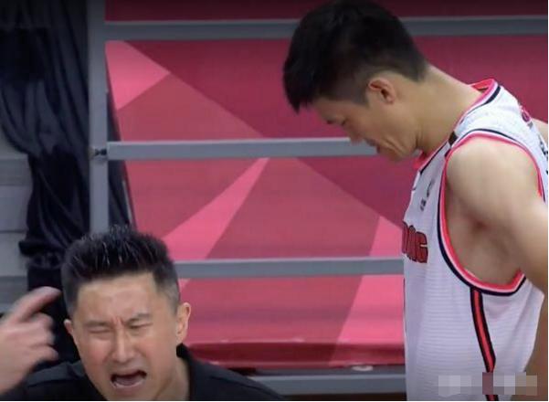 广东宏远单节8分耻辱一战,广东宏远第三阶段对手广厦赢53分