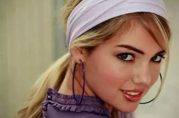 国外旅游特别注意这些国家的奇葩习俗，疏忽大意恐惹*麻大**烦