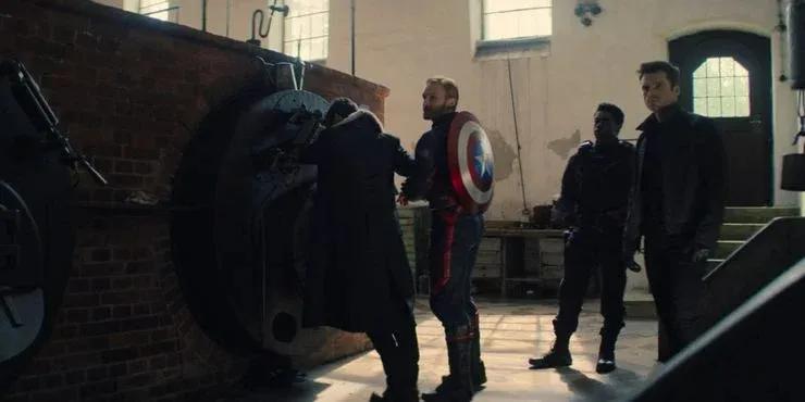 猎鹰与冬兵巴基,猎鹰与冬兵中的冬兵是不是巴基