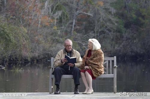 给老年人防止被骗的5个忠告,老年人被骗的为什么越来越多