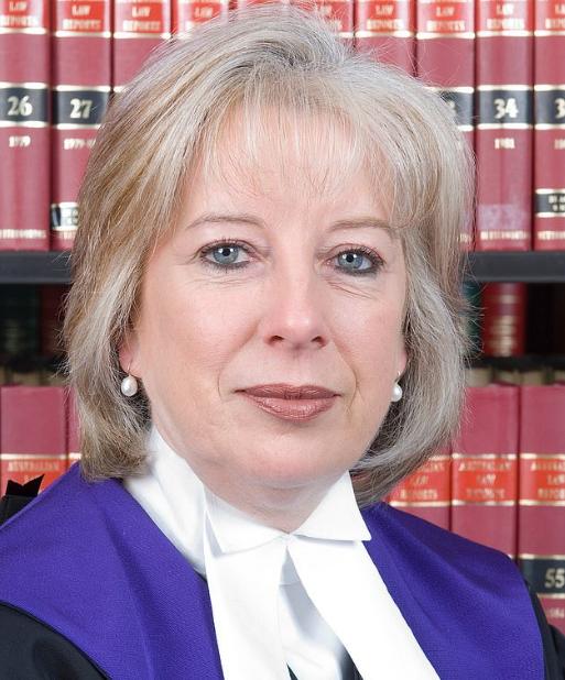 警方辟谣92岁老奶奶遭性侵,92岁老人被指性侵护工