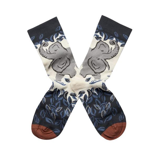 谁说袜子很无趣?BonneMaison,每一双袜子都存在强烈的故事感!