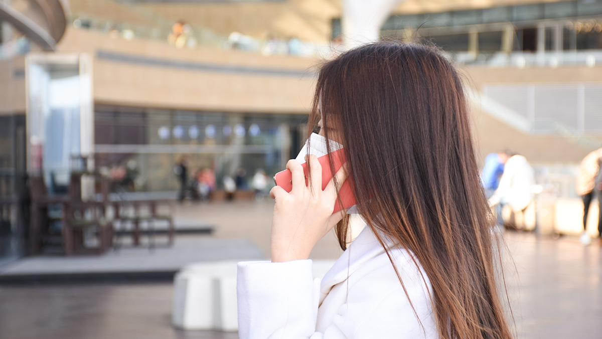 oppofindx2pro素皮耐久测试,精致外观给你不一样的颜值体验