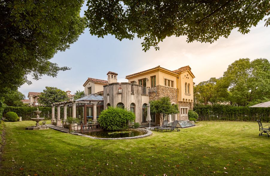 年轻人轰趴怎么玩,年轻人去的轰趴馆都玩什么