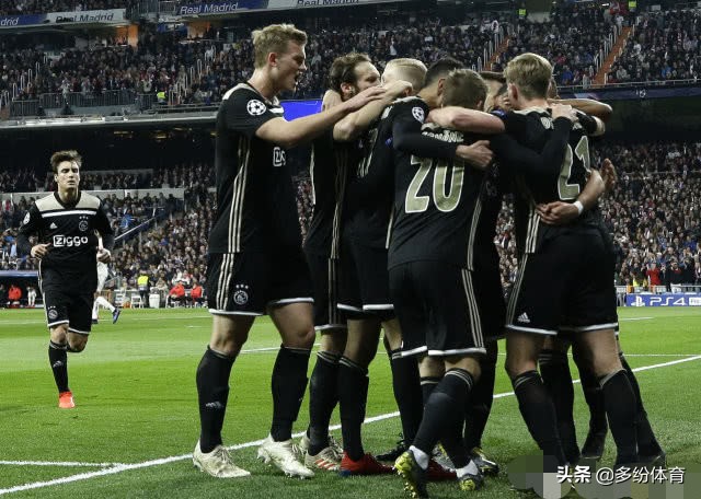 皇马1-5惨败巴萨视频,皇马伯纳乌0:5大败巴塞罗那