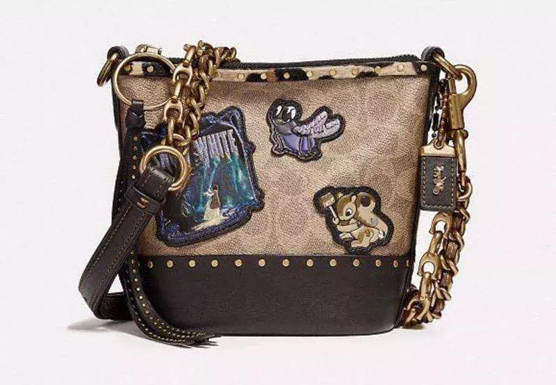 去年的包包配不上今年的自己,去年买的包已经配不上今年的你了