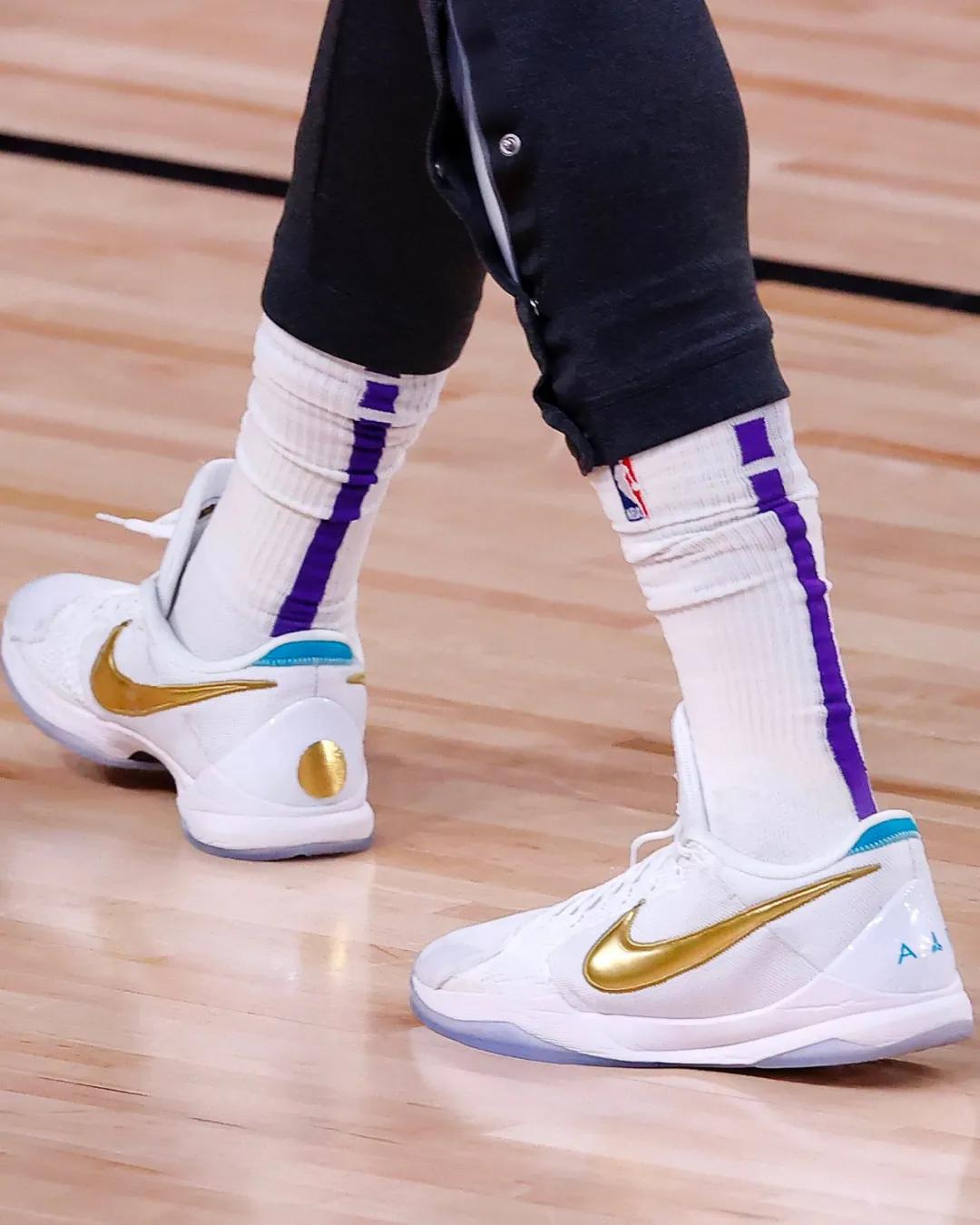 詹姆斯上脚安踏,安踏kt6詹姆斯