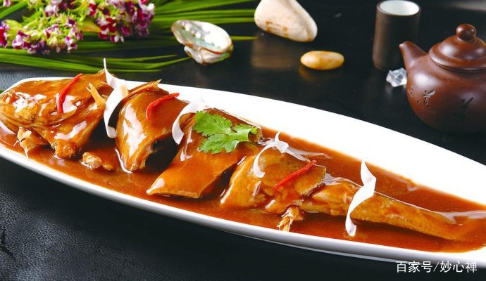 记住了,吹牛的时候用的到:“中国四大”