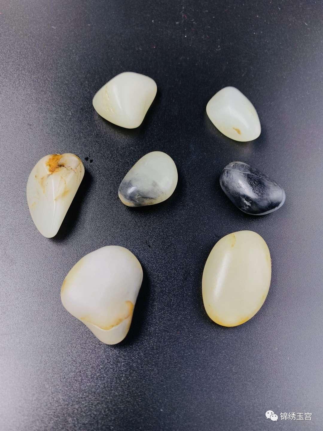 和田玉籽料裂纹颜色变深还是变淡,和田玉有裂纹怎么修复