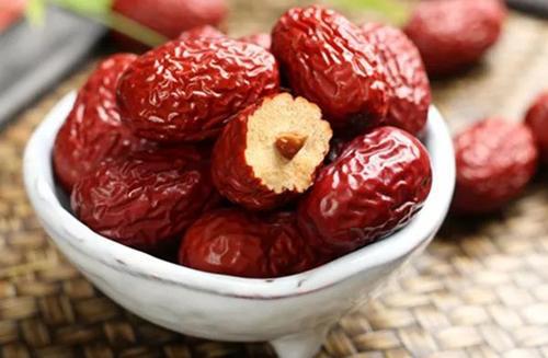 阿胶补血补气圣品功效,阿胶自古就被列为补血圣品