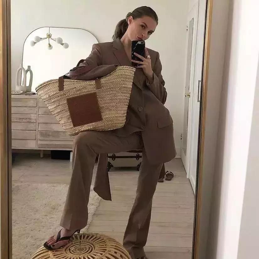 肖战李圣经同屏,李圣经肖战