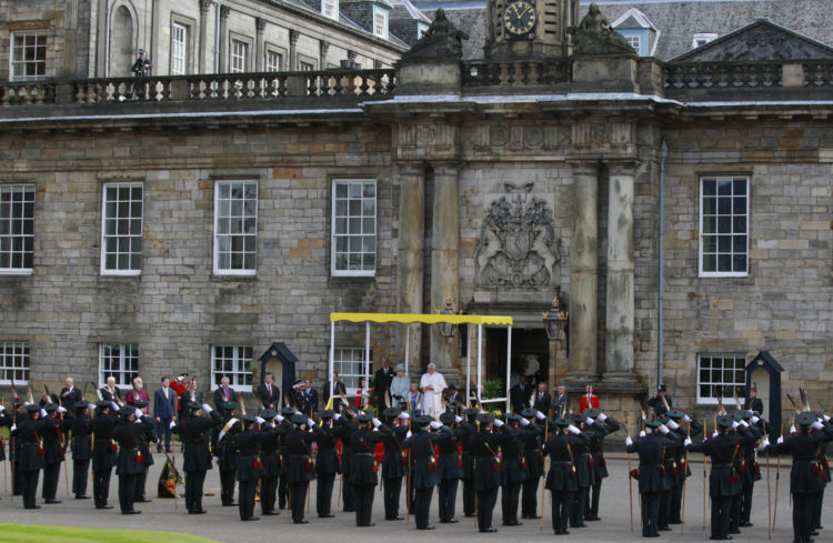 英国皇室居住的地方,英国王室居住地