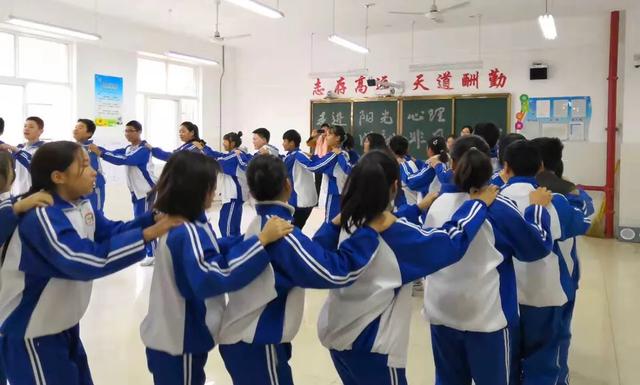 临渭区育红中学校园,渭南市临渭区育红初中