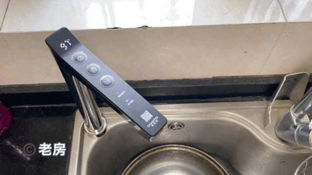 打开龙头即出热水,打开水龙头就是热水