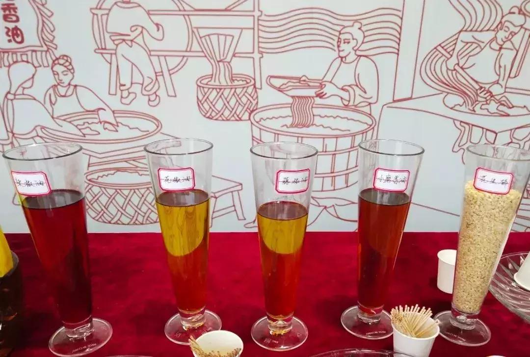 成都这家不得了的冷锅串串,将“环游世界”!