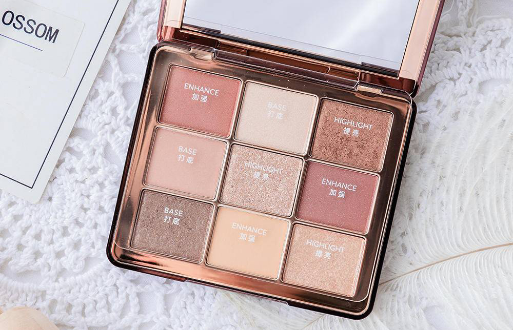 卡姿兰燕麦盘眼影,卡姿兰眼影脏脏摩卡