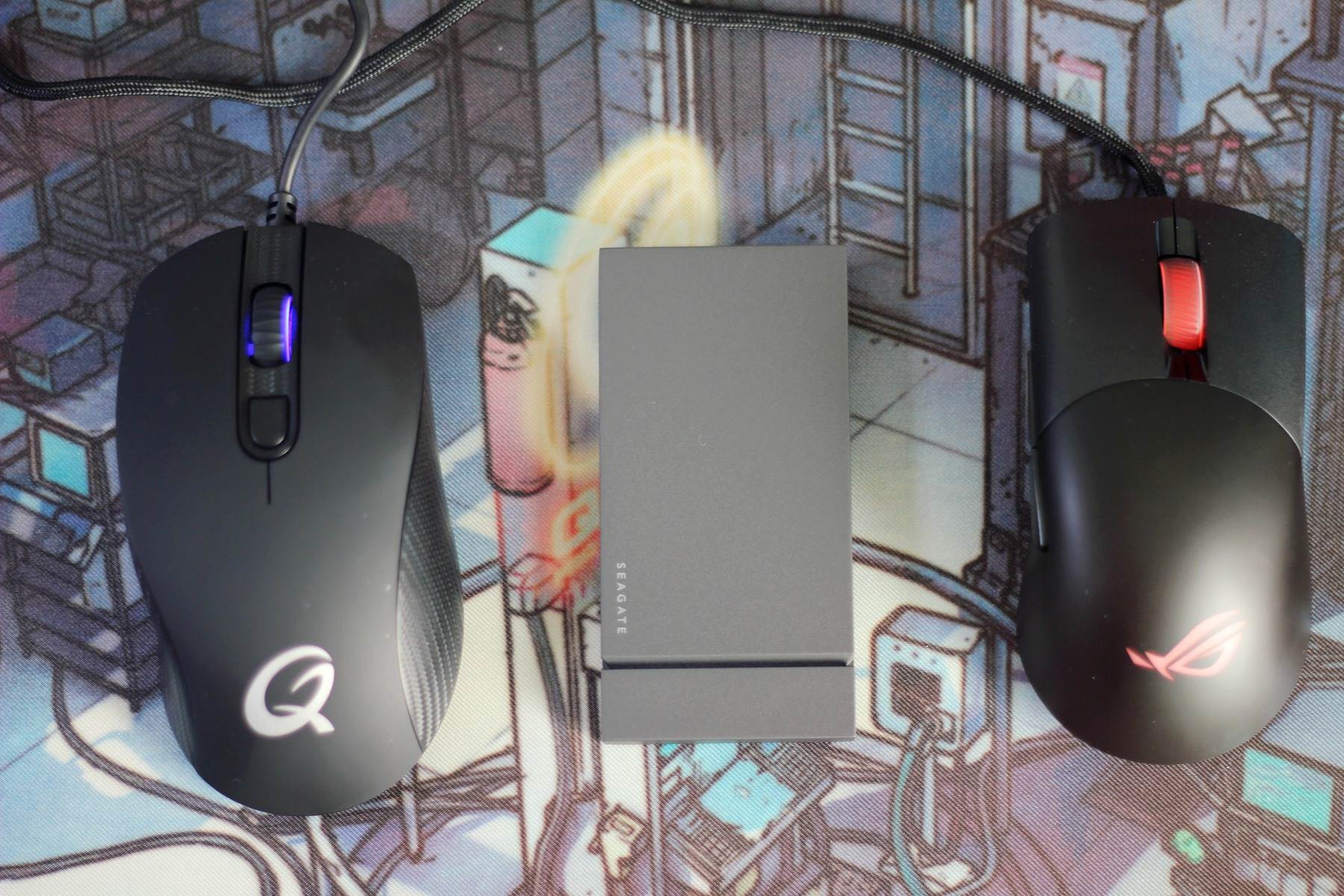 希捷新酷玩混合硬盘2t怎么样,雷电4兼容usb3.2gen2x2吗