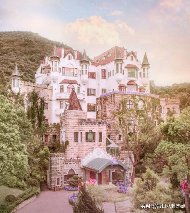 创3频曝路透博热度,青2选手丑闻不断,内娱选秀大战谁能笑到最后?