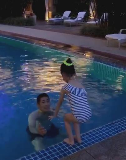 害怕恐惧的唯一办法就是面对恐惧,害怕并不丢人直面恐惧