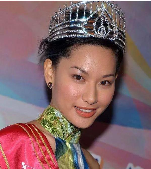 40岁徐子珊宣布退圈，主修心理学课程，或与情路不顺有关