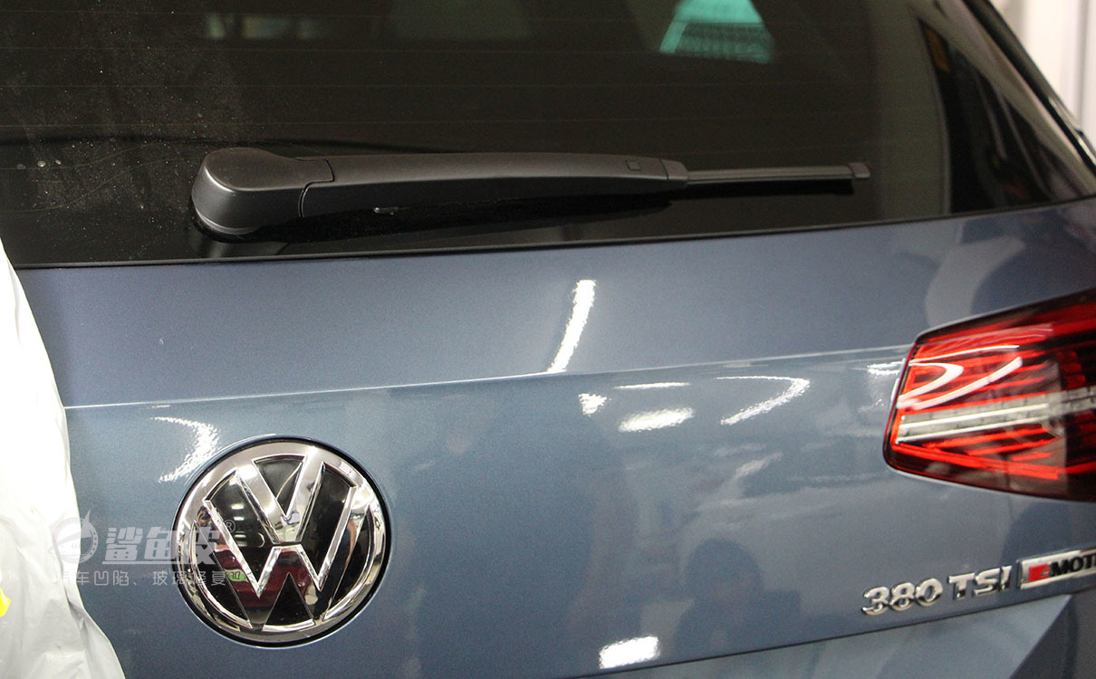 车身小凹痕能吸出来么,车上碰的小凹痕怎么处理