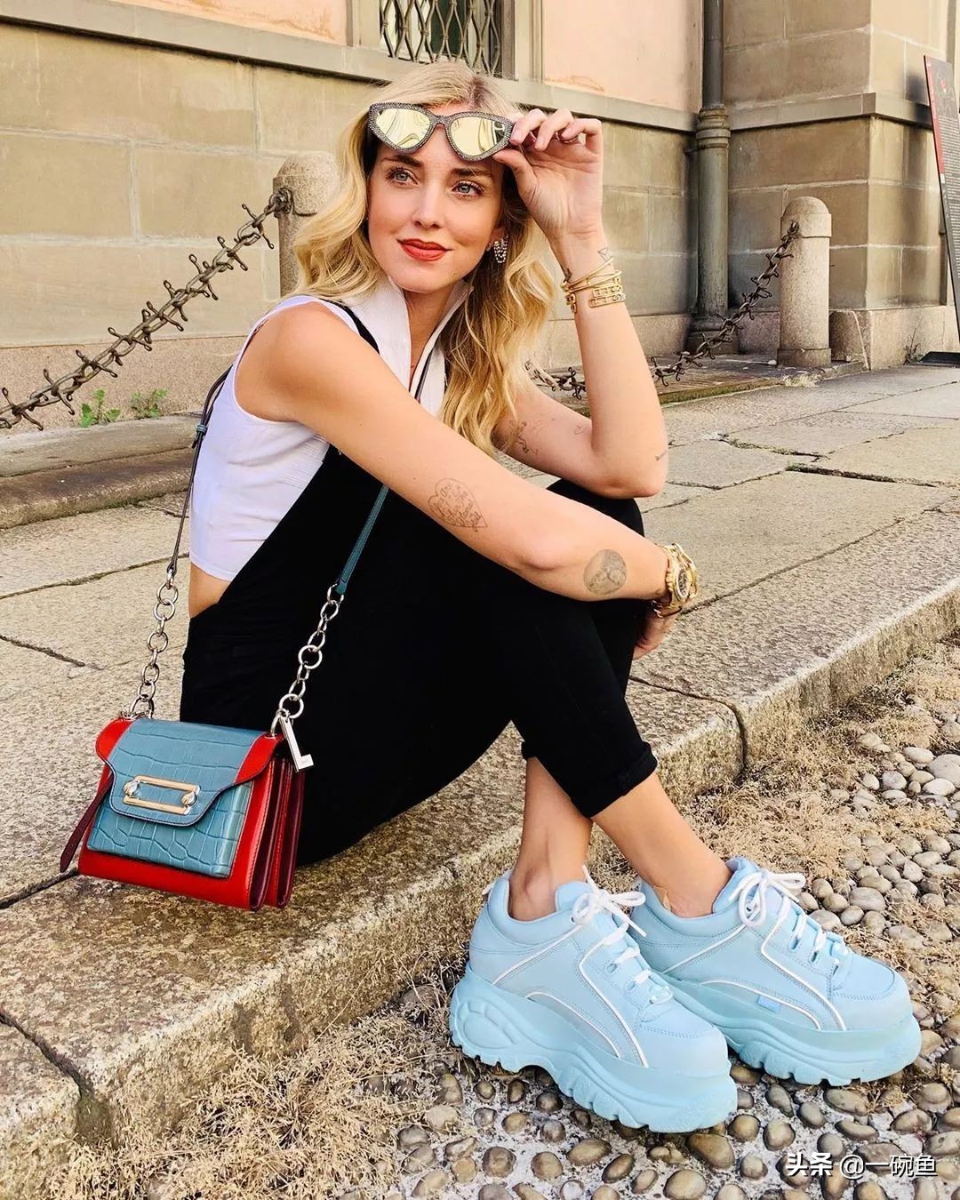 她实现了九亿少女梦寐的婚礼后,带着钻戒来了!酸哭了