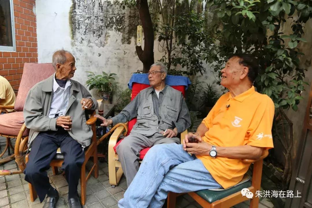 不灭倭奴誓不休青山处处埋忠骨,不灭倭奴誓不还