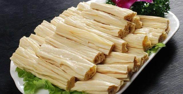 秋冬季节最常吃的8种干菜，用冷水还是热水泡发？这些秘籍教给你