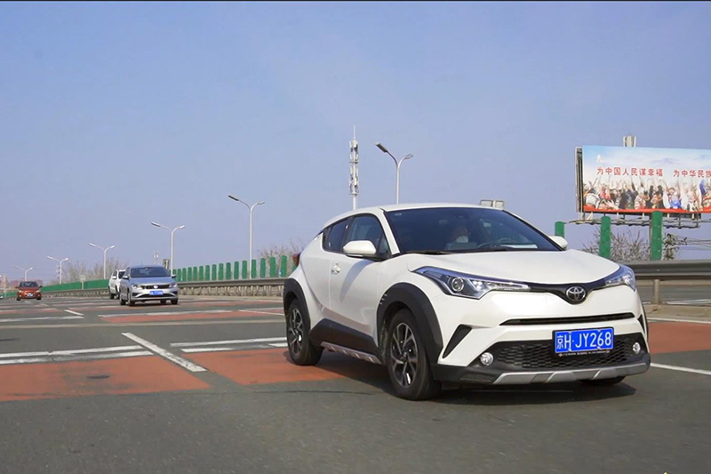 丰田c-hr领先配置,丰田C-HR测评视频