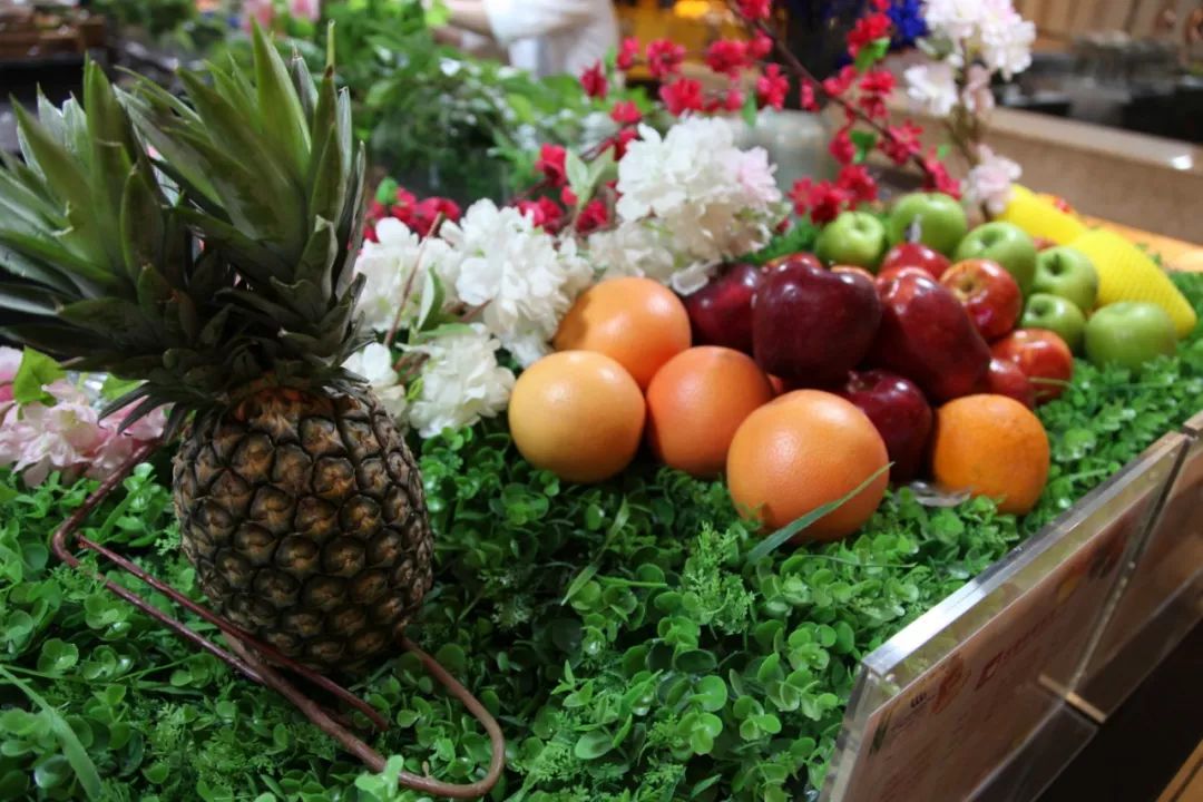 北京西国贸大酒店亚洲美食节自助晚餐139元1大1小，.上百种类菜品