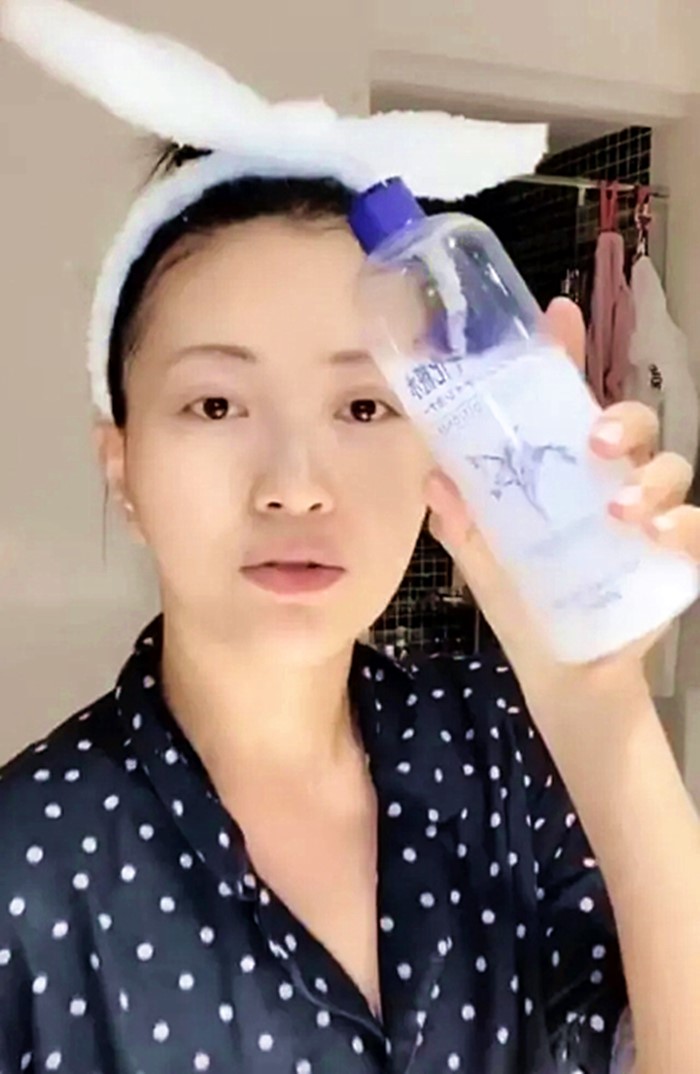 包文婧推荐护肤套装,包文婧好物推荐洗面奶