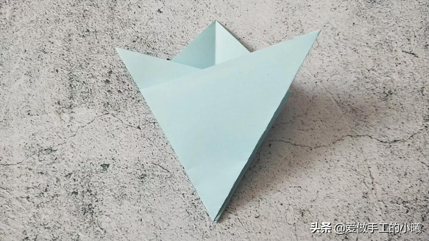 爱心窗花剪纸教程图解,长方形剪纸爱心窗花