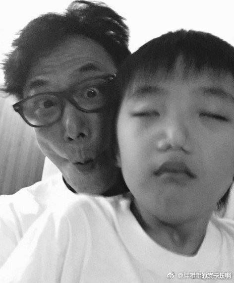 费曼森碟,费曼娱乐圈