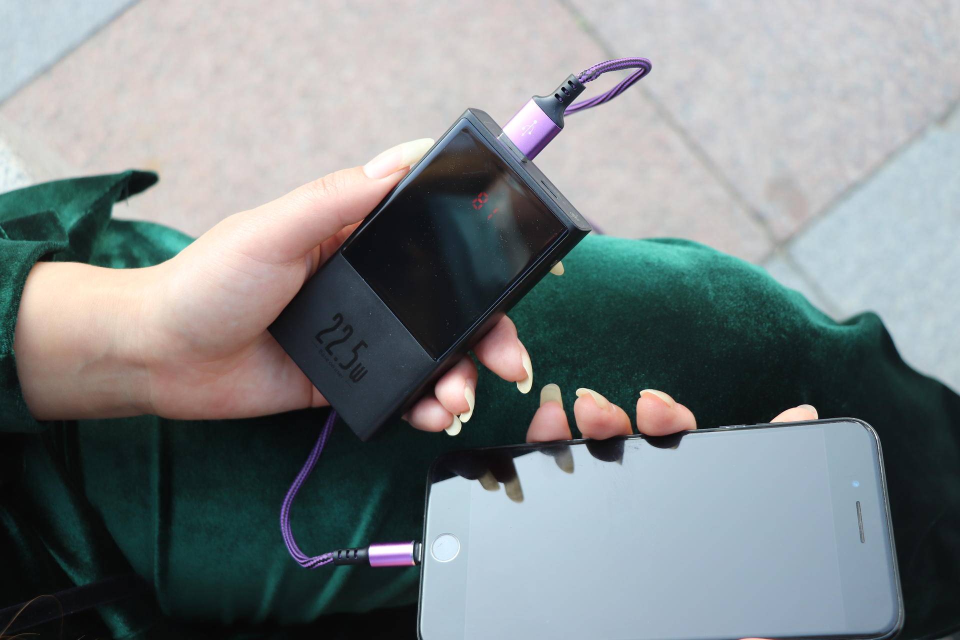 倍思22.5充电宝20000毫安拆解,倍思大容量快充充电宝