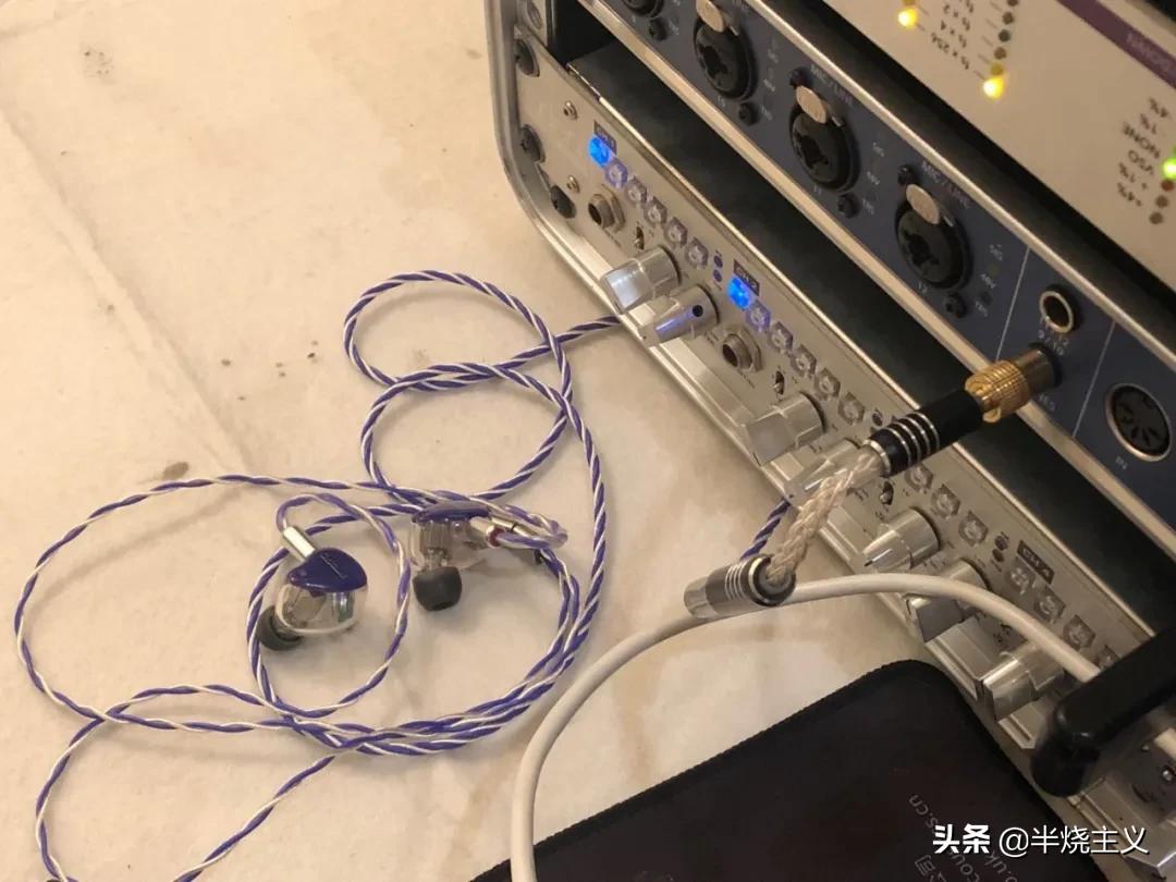 可柔可刚可甜可咸,可柔可刚可甜可咸下一句