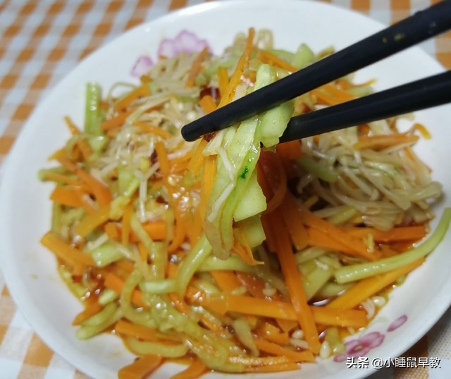 简单好吃的家常菜做法凉拌金针菇,凉拌金针菇美味爽口做法简单好吃