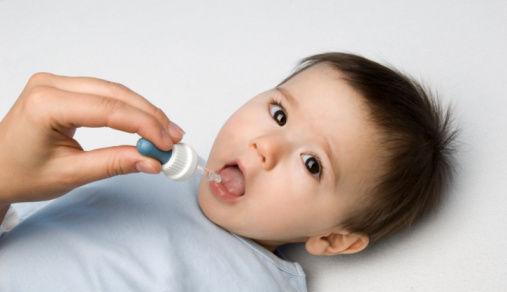 宝宝不肯吃药怎么办吃药就吐,宝宝不吃药怎么对付