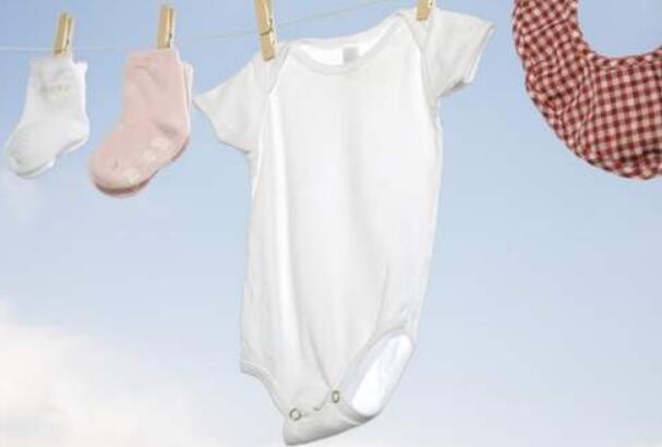 洗衣服去污渍的小妙招技巧,洗衣服杀菌的最佳方法技巧