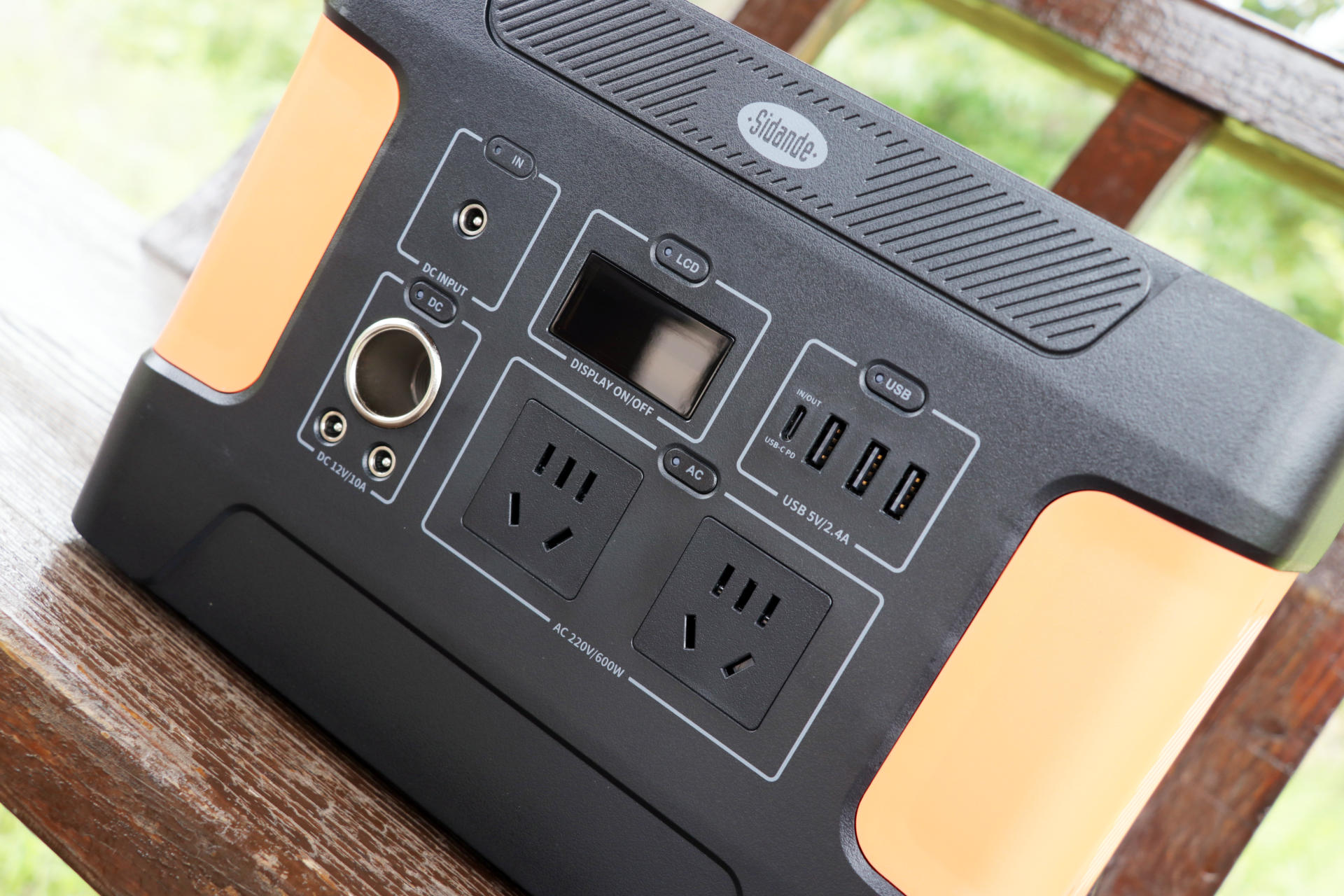 露营户外储能电源价格,户外露营带火了储能电源