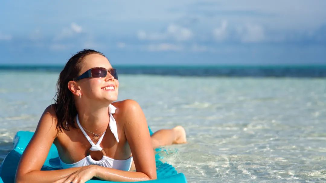 俄罗斯边贸竞争惨烈,团队人均年入百万的旅游大佬疫情中苦苦支撑