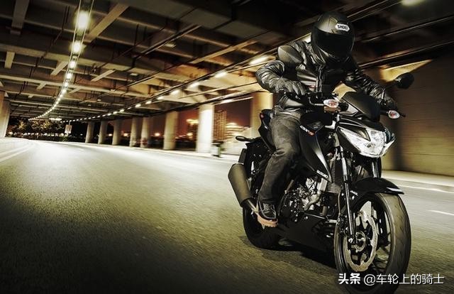 铃木街车摩托车gsx150全系列,铃木gsx125哪年出的