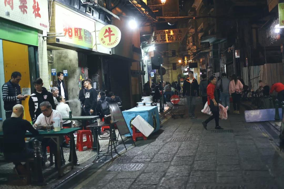 澳门旅游哪种交通工具最便宜,去澳门穷游一万块够不够