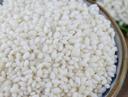 长粒糯米和圆粒江米的区别,糯米圆的好还是长粒米好