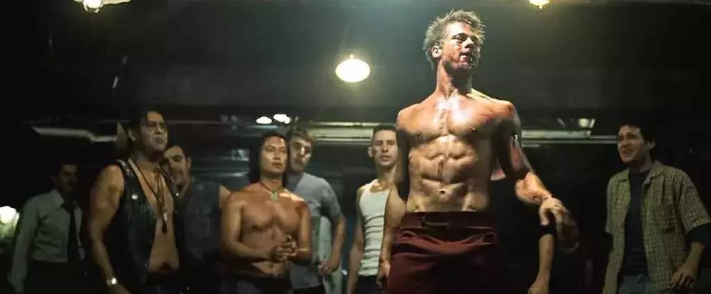 又嗨又深刻,这部豆瓣9.0的神作搁现在就是一部*片禁**