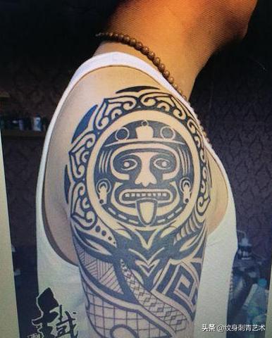 社会青年最喜欢的图腾纹身，低调奢华有内涵