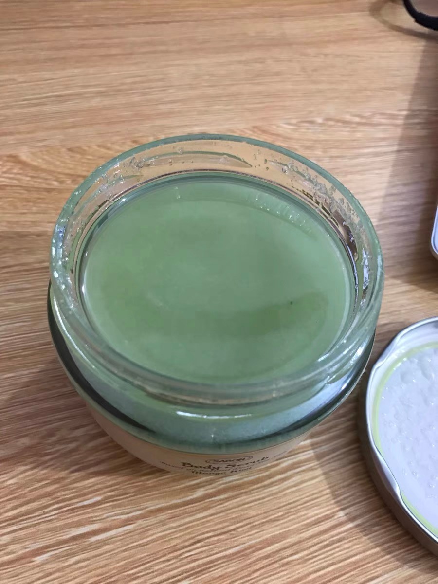 磨砂膏推荐美白去鸡皮和死皮,磨砂膏测评红黑榜去鸡皮平价