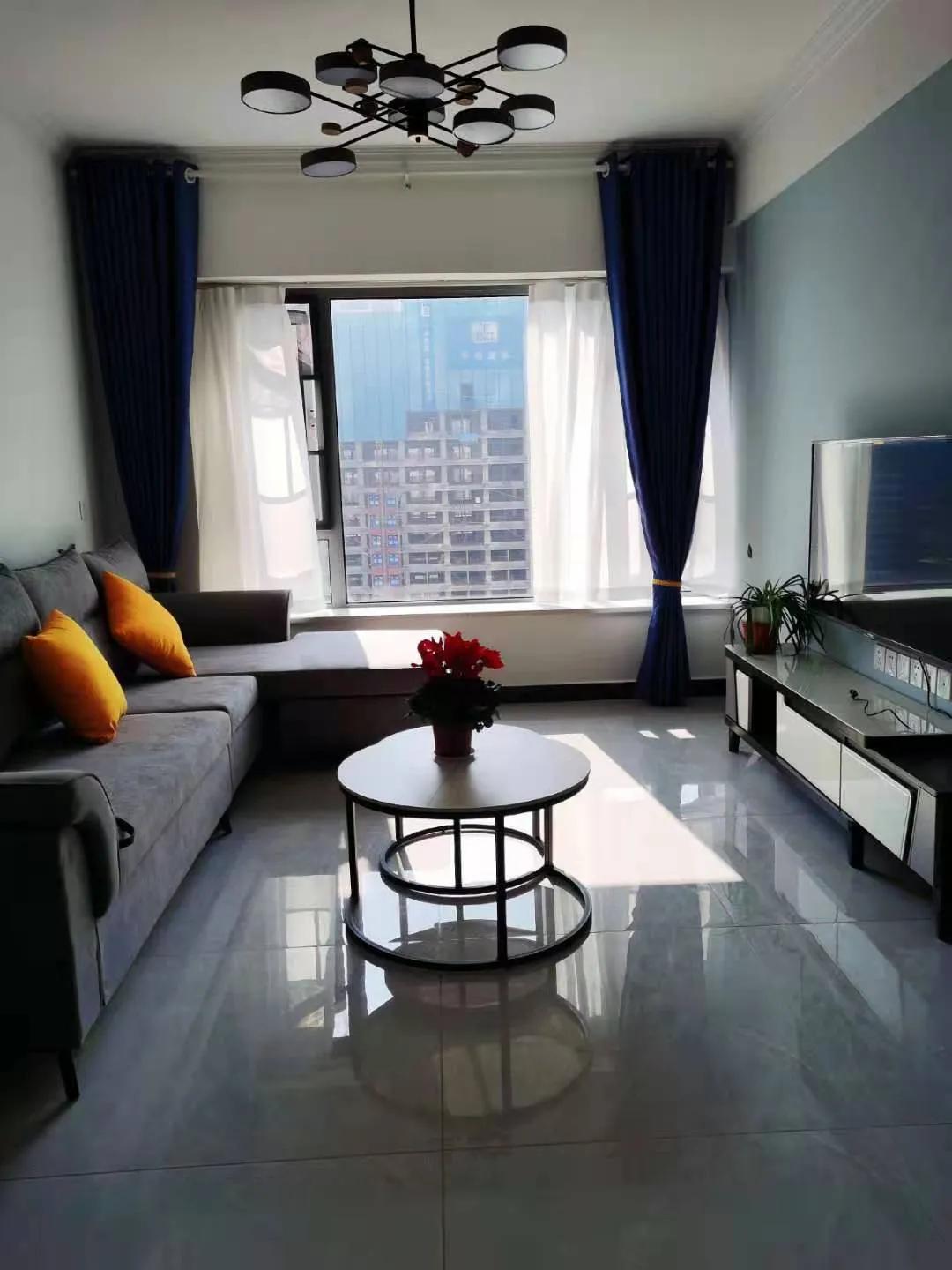 成都世茂铂翠湾小区,世茂铂翠湾一期电梯