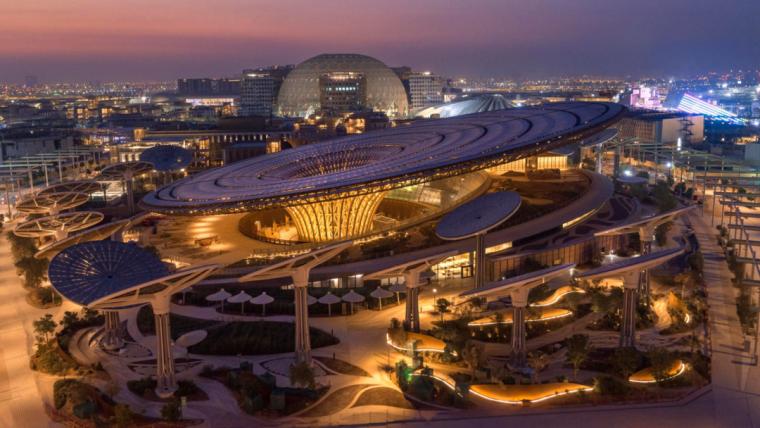 长成这个样子的厕所，我猜你一定没见过