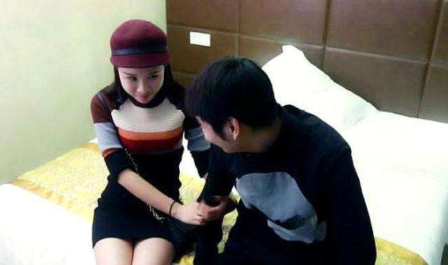 老婆出轨了我该不该走,老婆出轨跑了有什么办法找到她