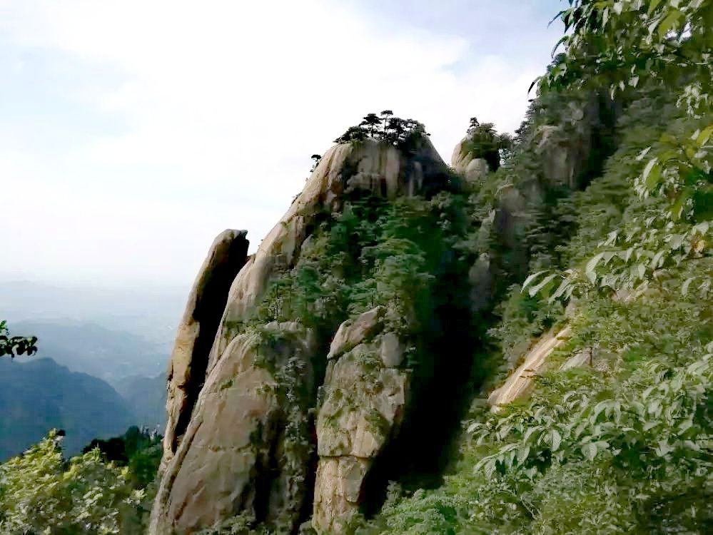 九华山地藏王坛城,九华山地藏王菩萨修行洞